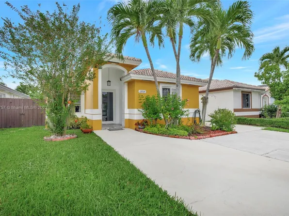 13924 SW 151st Ave, Miami, FL 33196