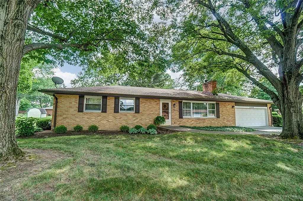 3049 Viola Dr photo 1