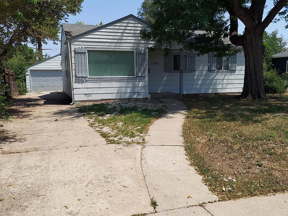 1280 S Quieto Way