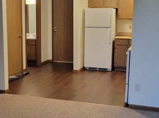 W156N11495 Pilgrim Rd #105, Germantown, WI 53022