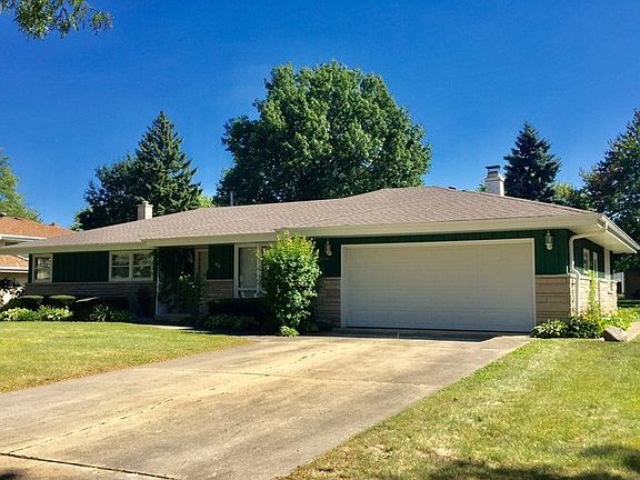 2nd image of 624 Tana Ln