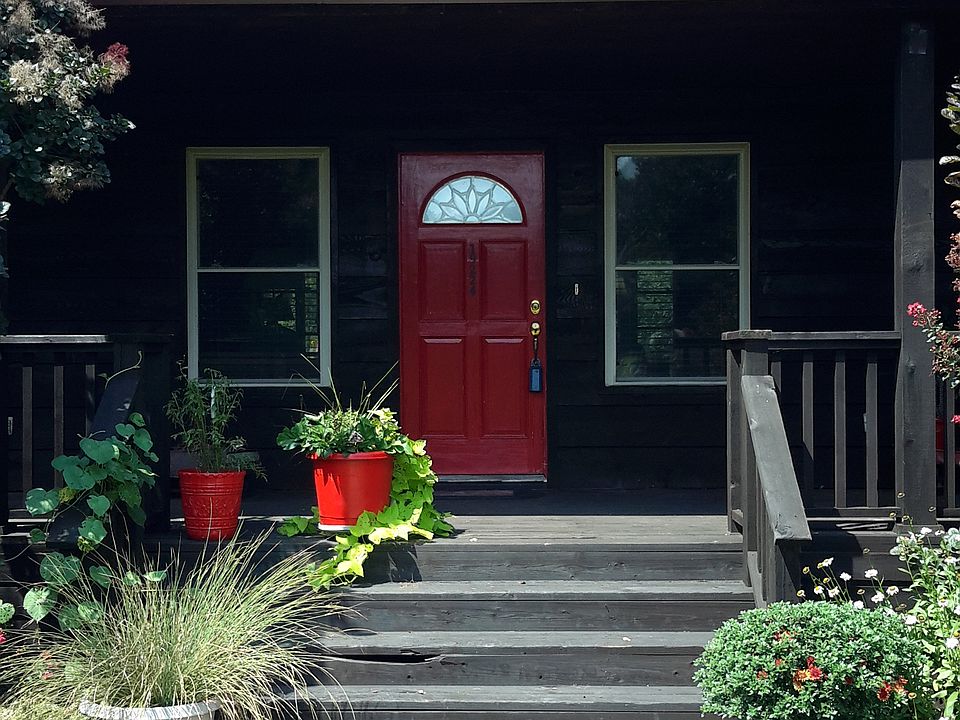 1st image of 19224 Huntington Dr