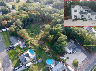 12 Harbor Inn Rd, Bayville, NJ 08721