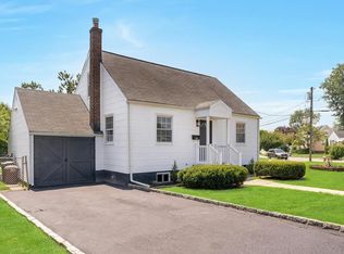 127 Summit Cir, Little Ferry, NJ 07643