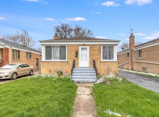 14341 Woodlawn Ave, Dolton, IL