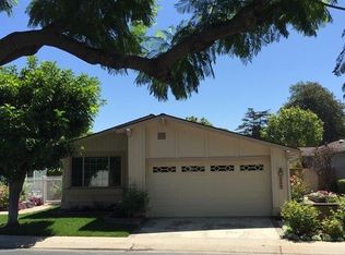 2525 Shadow Lk, Santa Ana, CA 92705