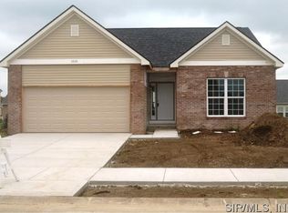 1008 Grassland Ct, Shiloh, IL 62221