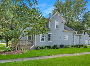 208 N East St, Lexington, IL 61753