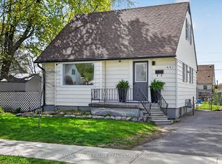 657 McKellar St, Peterborough, ON K9J 1R4