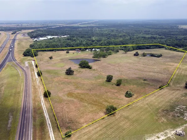 7319 Highway 6, Navasota, TX 77868