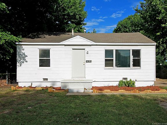 2nd image of 1450 N Kingston Pl E