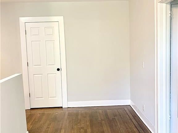5th image of 10 Oakridge Pl APT 2C