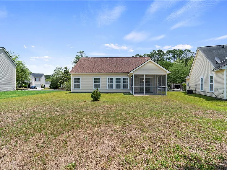 12 Torrey Ln — Photo 26