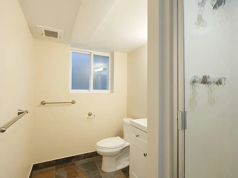4437 Atlee Ave #GROUND — Photo 9