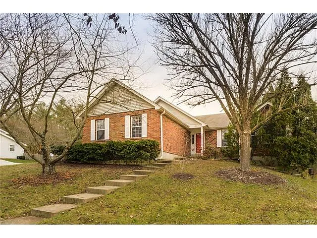 1400 Briarcreek Dr photo 1