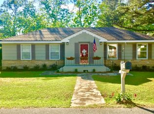 100 Myrtle St, Columbiana, AL 35051