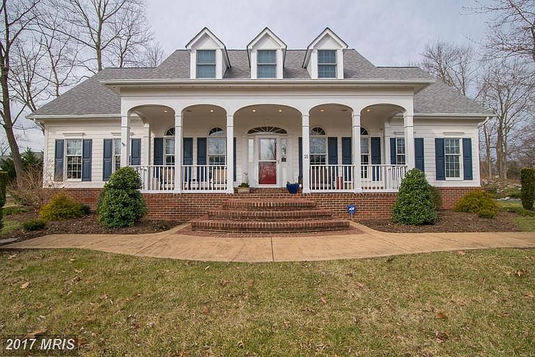 1st image of 21 Greystone Dr