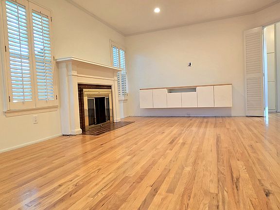 4th image of 6338 Barela Ave