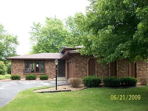 2nd image of 527 N Mill Rd