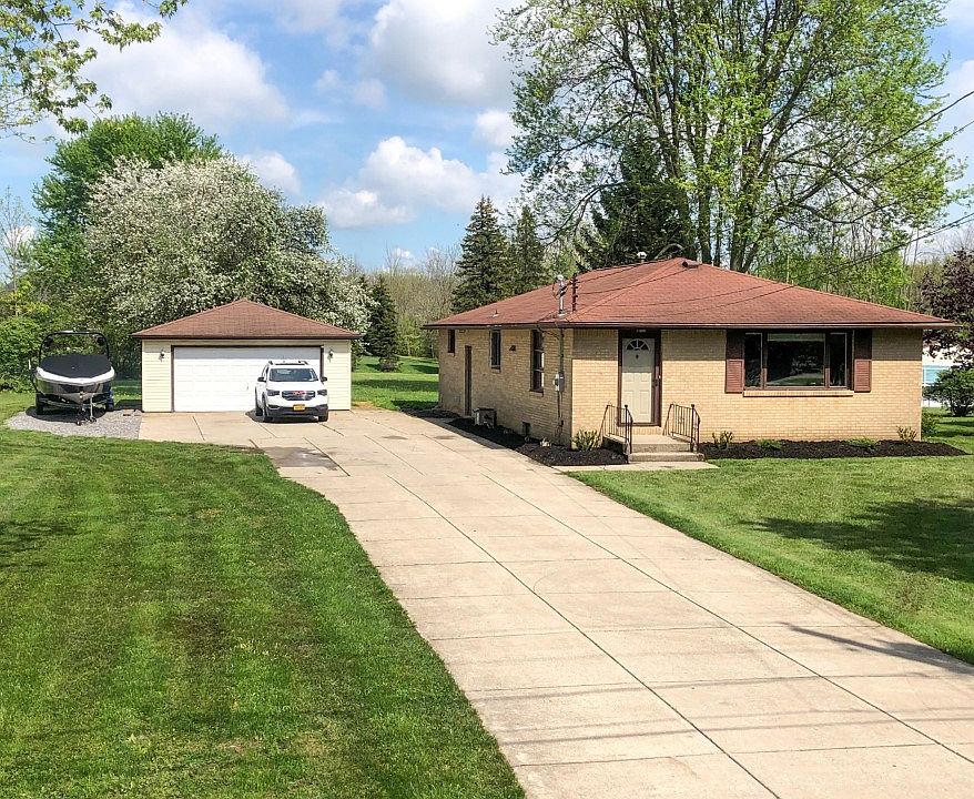 1st image of 630 Lake Ave