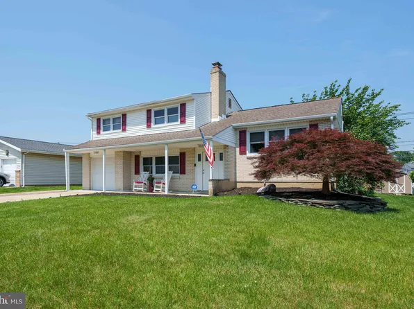 2619 Longfellow Dr, Wilmington, DE 19808