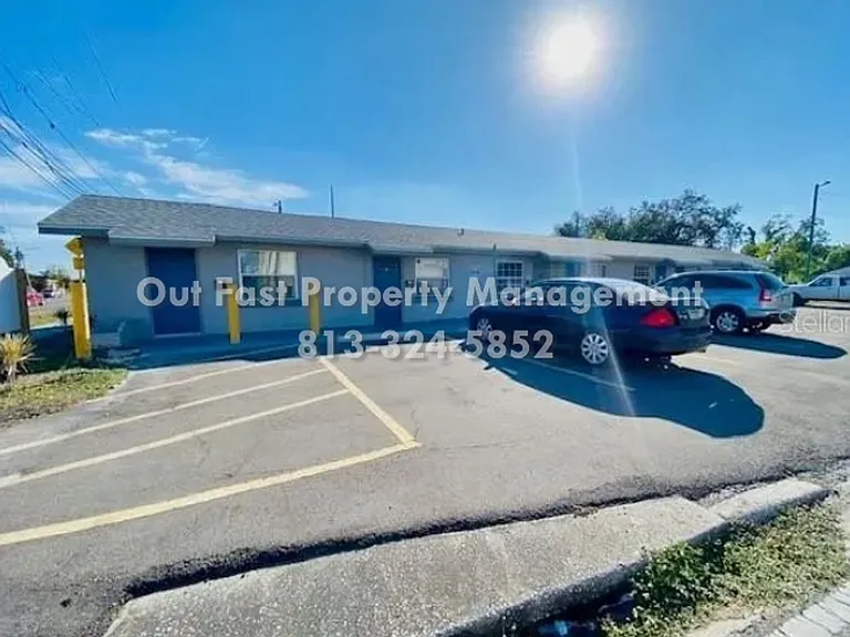 9718 N Nebraska Ave #1 — Photo 1