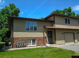 1755 Colette Dr #2, Mankato, MN 56003