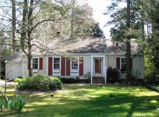 1114 Park Dr, Elizabeth City, NC 27909
