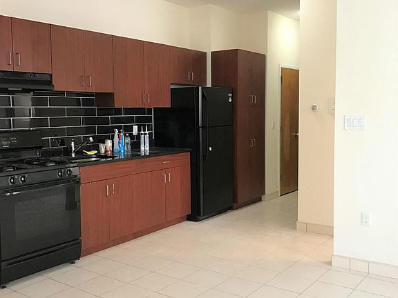 2nd image of 10712 37th Dr APT 1R