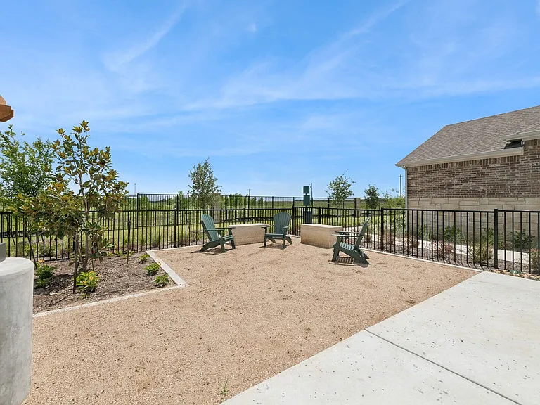 Cottages at Lindsey Place — Photo 9