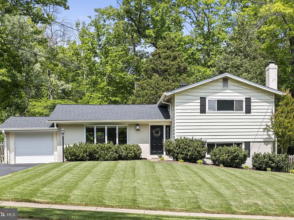 1st image of 4008 Adrienne Dr