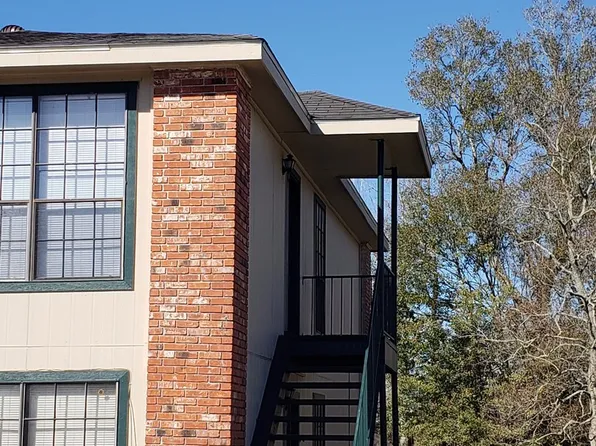 110 Country Lane, 110 Country Ln #C, Lafayette, LA 70508