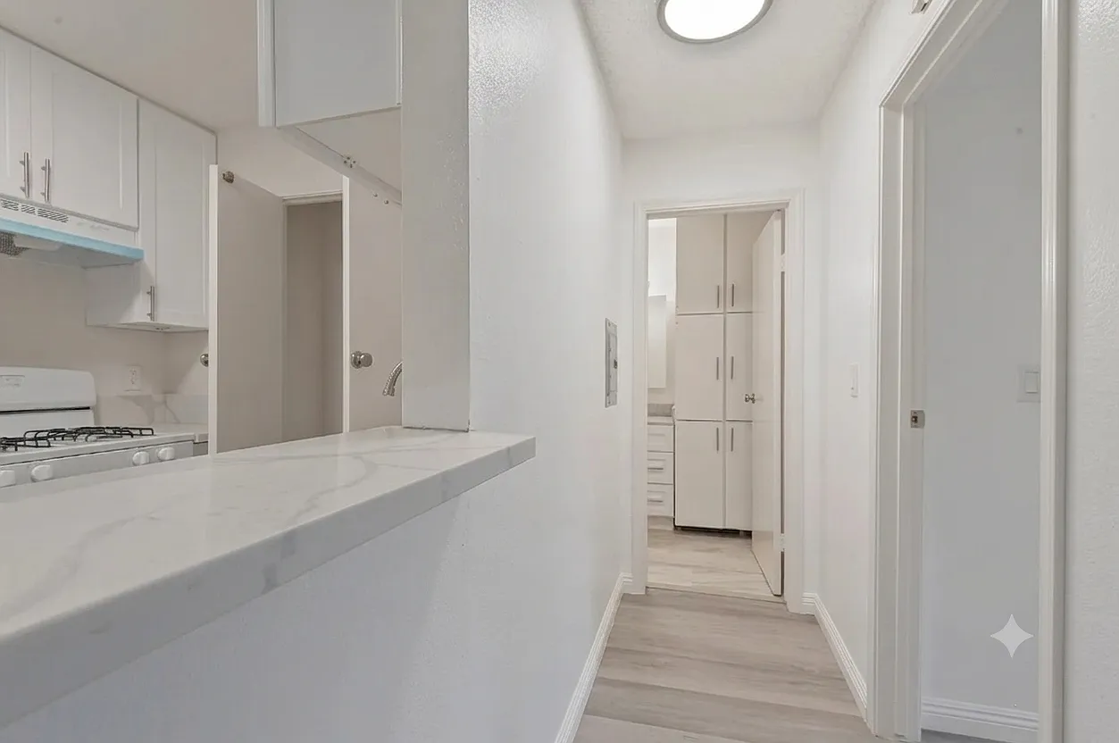 1 bed, 595 sqft, $1,850 — Photo 3