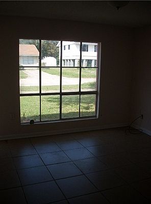 3rd image of 2956 Camellia Dr
