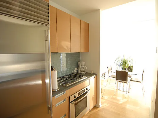 Rented by Sotheby's International Realty | media 3