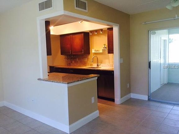 3rd image of 22535 Olean Blvd
