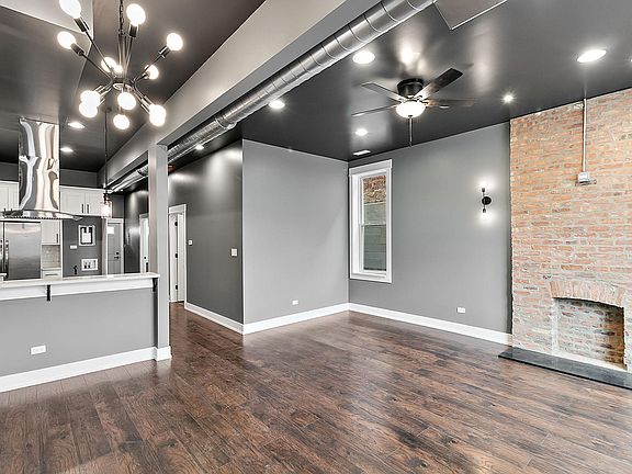 3rd image of 2103B S Christiana Ave #2