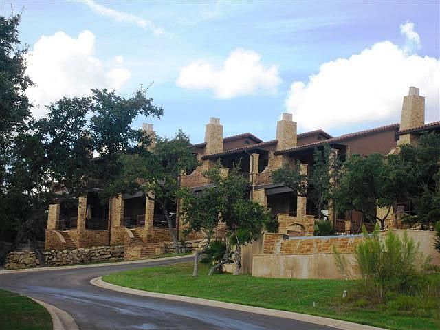 Only 8 Luxory Villas