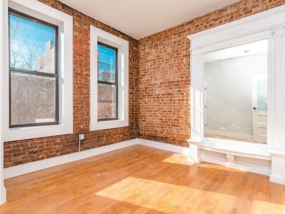 1st image of 1055 Dean St APT 7