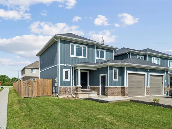 4 Viger Dr, Welland, ON L3B 0E3
