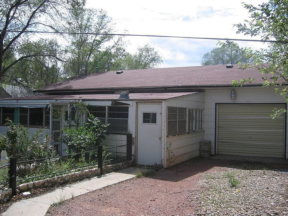 2nd image of 817 E Las Animas St