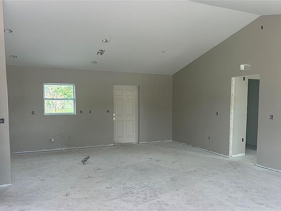 2nd image of 11506 SW LEMON AVENUE