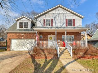 313 S Locust St, Sycamore, IL 60178