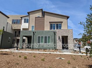 27440 N Arborview Ln, Valencia, CA 91355