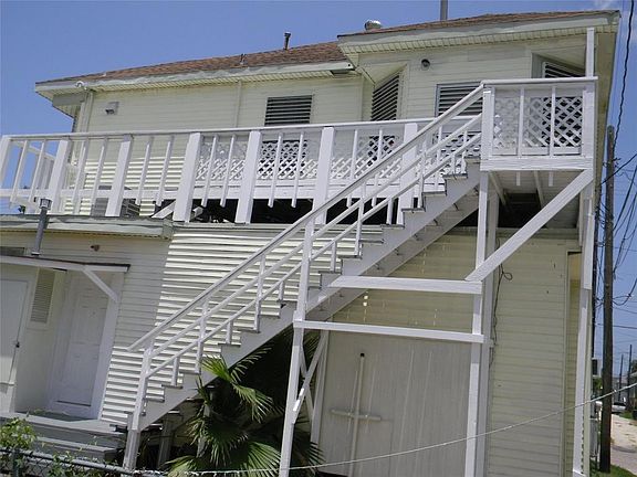 2nd image of 611 Saint Marys Blvd
