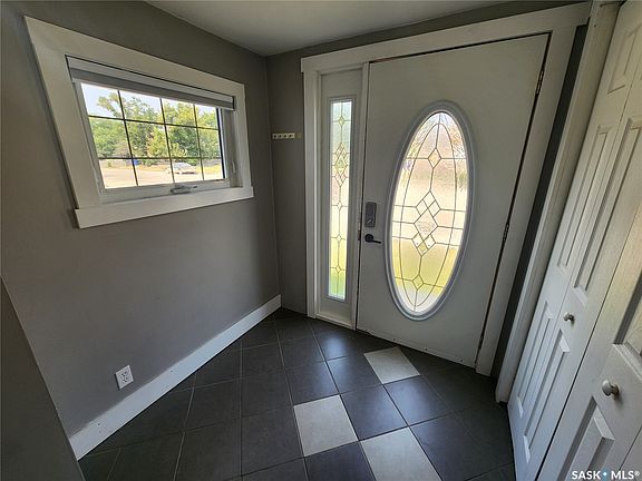 2nd image of 430 3rd Street