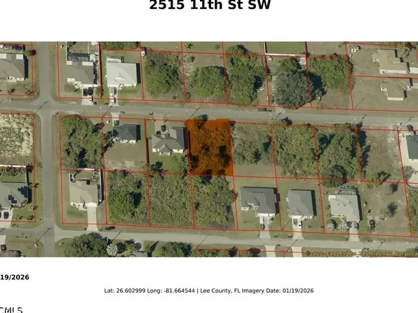 2515 11th St SW, Lehigh Acres, FL 33976