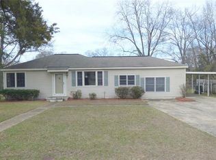 4914 Greenview Dr, Tuscaloosa, AL 35401