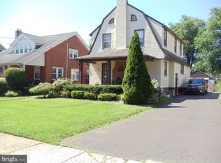 2122 Kenmore Ave, Glenside, PA 19038