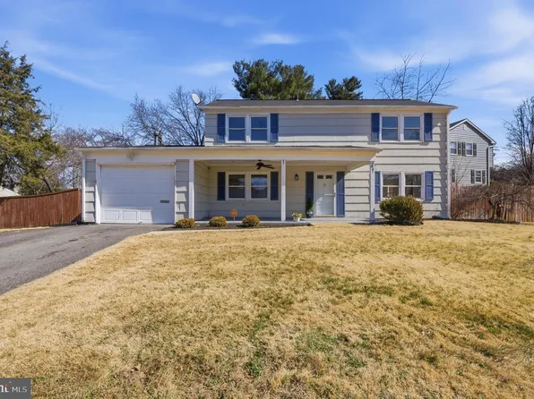 2801 Stonybrook Dr, Bowie, MD 20715